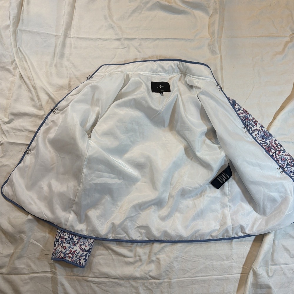 NWOT 7 For All Mankind Women's Small Quilted Floral Jacket Lightweight White BL - Picture 15 of 16